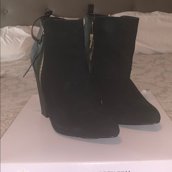 Steve Madden boots - Picture 1 of 8